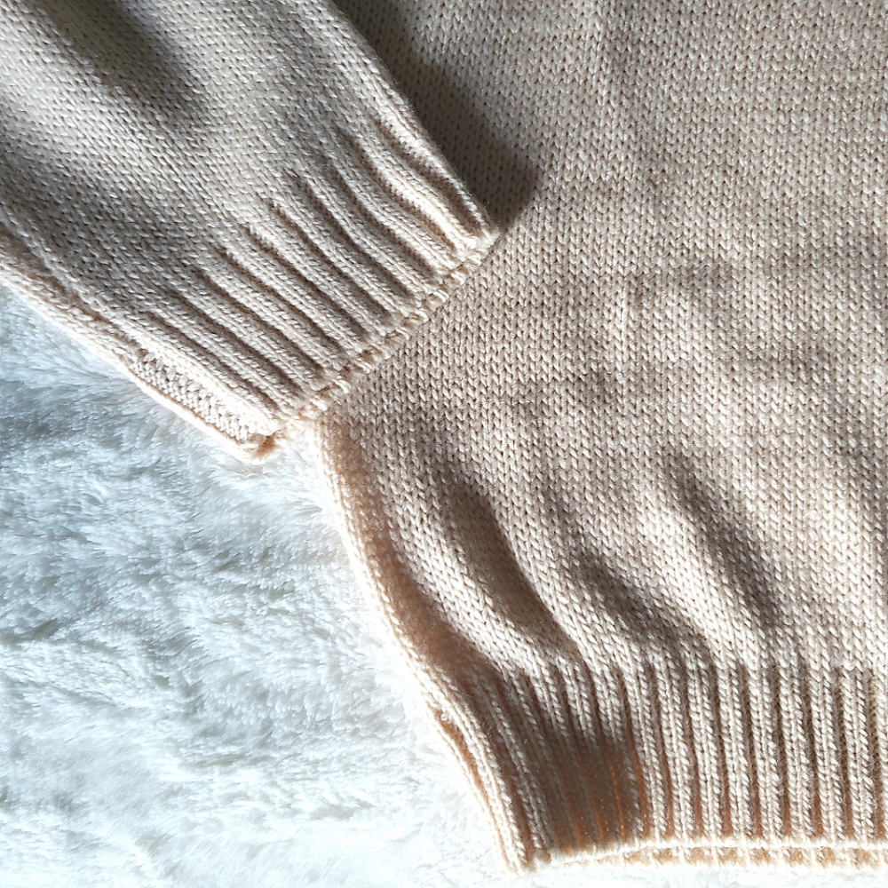 Beachly x Goldfish Kiss Tropical Vibes Embroidered Lightweight Sweater, Size L - Picture 9 of 13